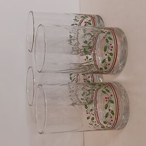 Vintage 1983 Arby's Hollies And Berries Holiday Clear Glass Cups Glasses